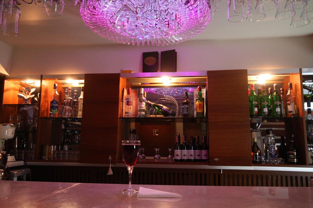 Royce Hotel Стамбул Екстер'єр фото